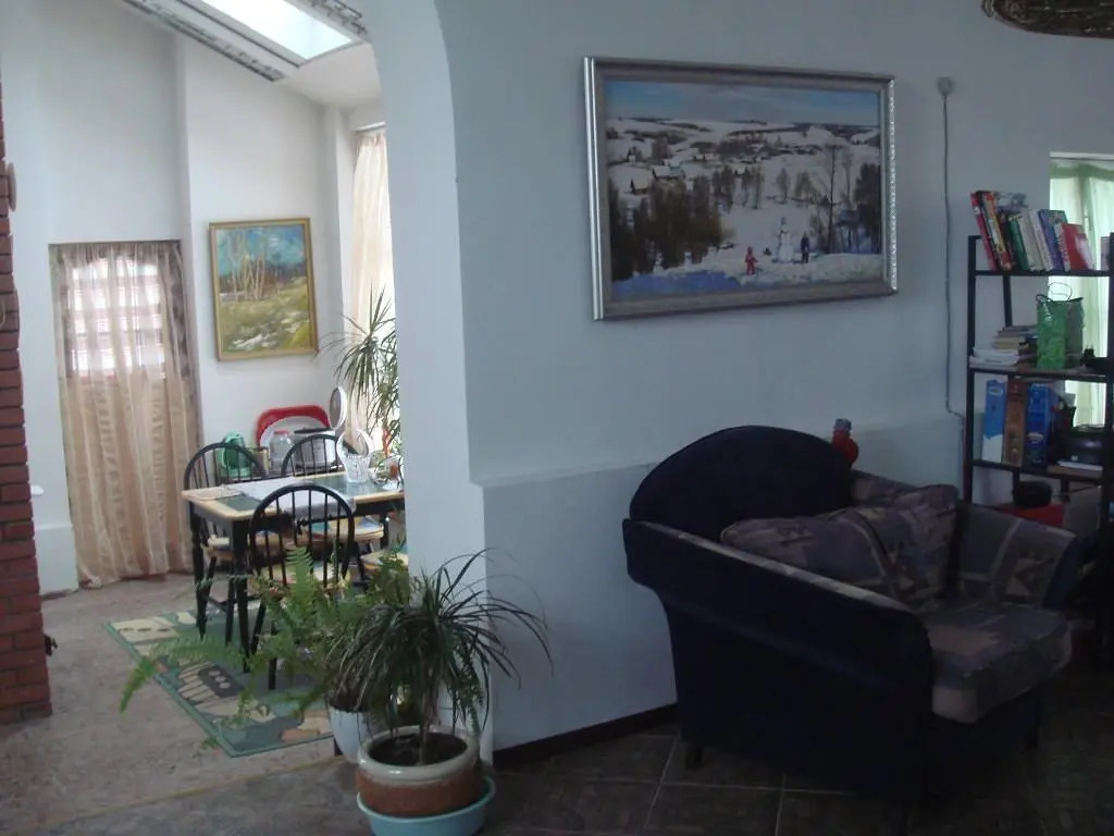 Guest house on Zavelishnskaya