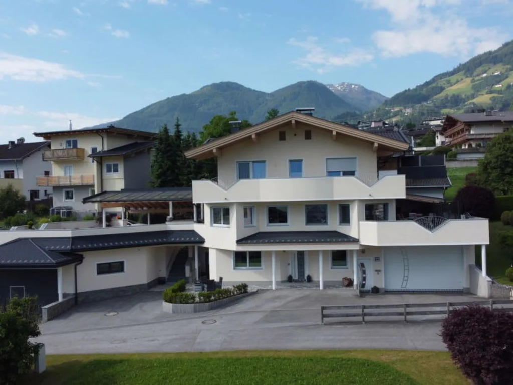 Zillertal Suites Fügen by ALPS RESORTS