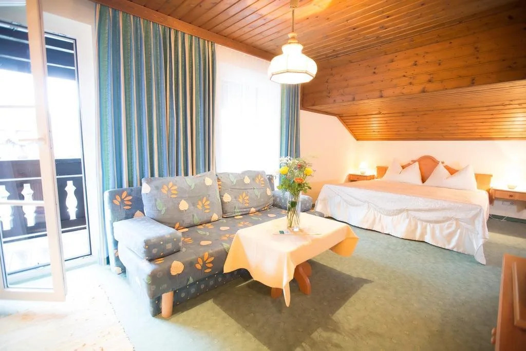 Whats-App Self-Check-IN - Villa Maria Theresia