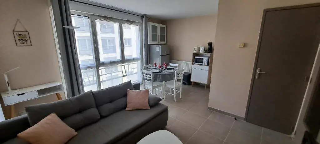 Appart T2 standing tout confort avec balcon - parking en option