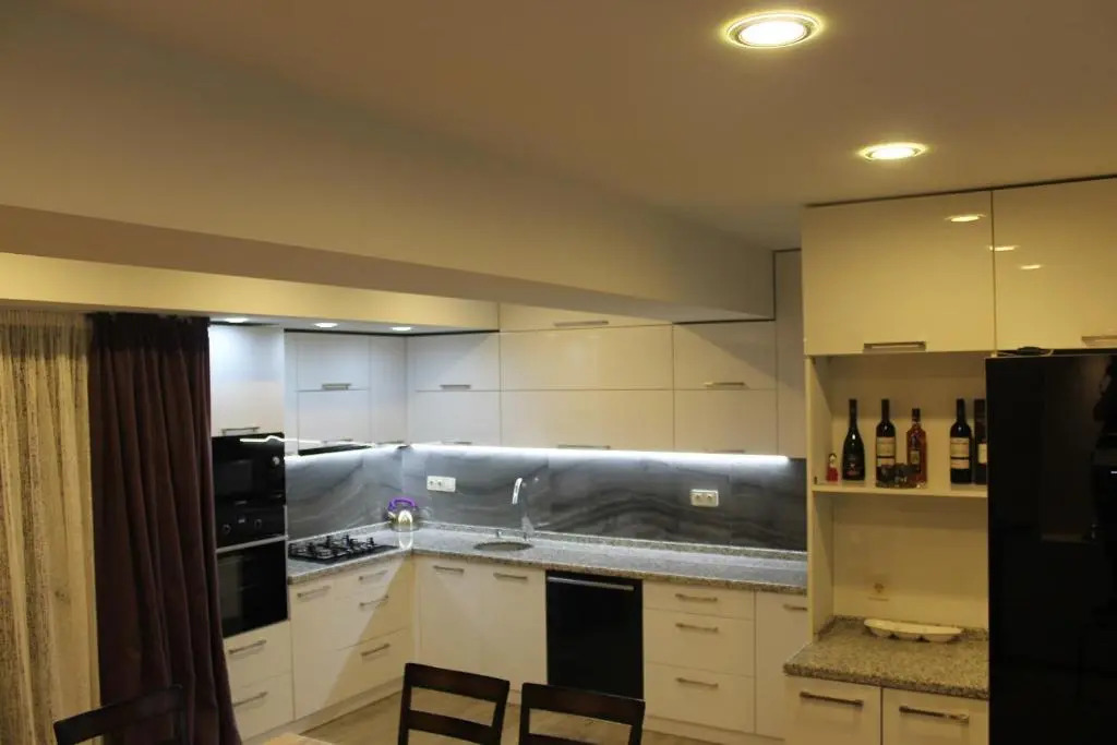 Centre 3 Bedroom Flat
