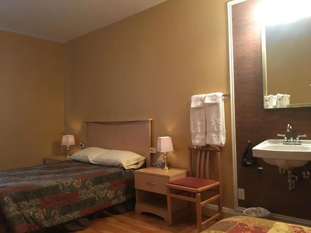 Gite Au Ptit Manoir B&B