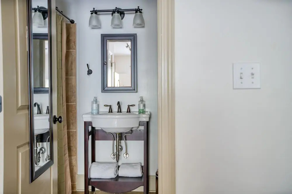 5 Walnut Lofts