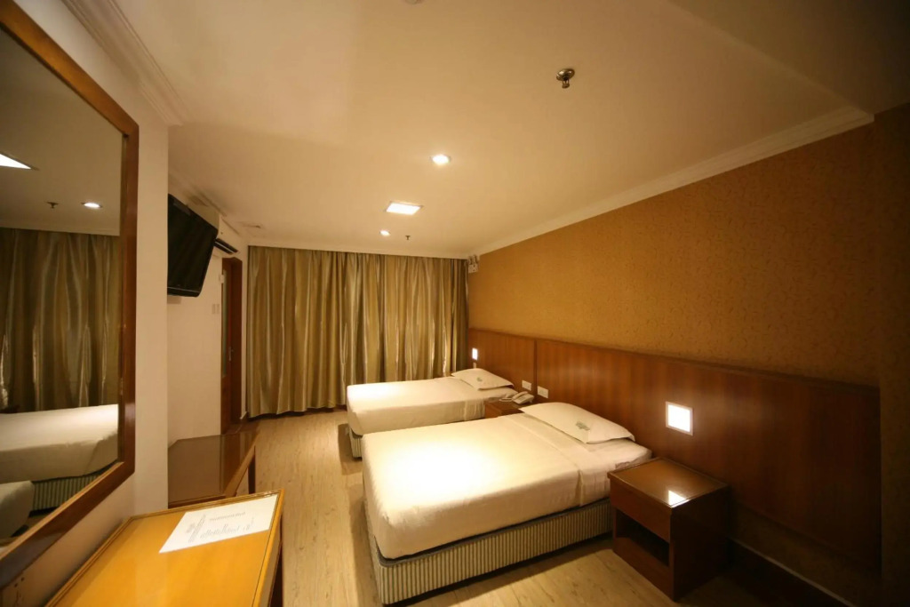 Cardogan Hotel