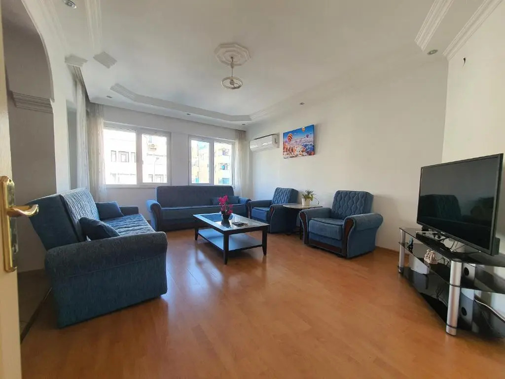 2+1 100m2 2 WC Near sea side 300m 100mbs wifi