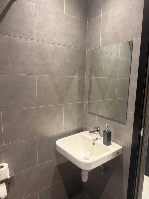 Downtown Retreat 2BR at Neu Suites