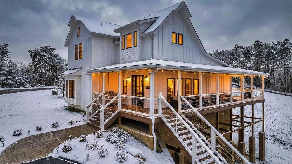 White Pines by Avantstay Family Retreat Game Room + Wraparound Porch + Hot Tub