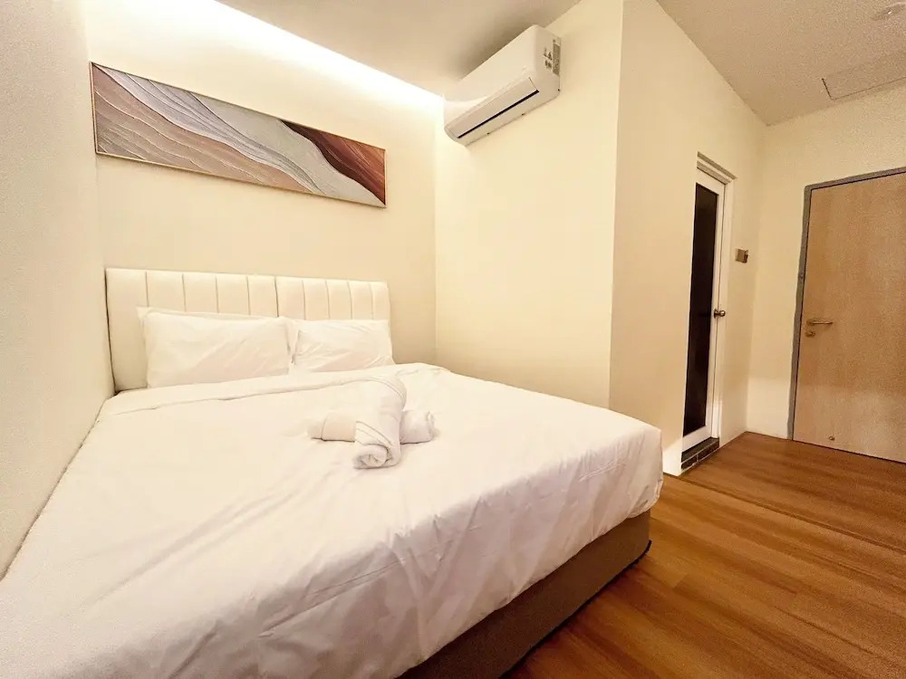ONE18 Boutique Hotel Self Check In