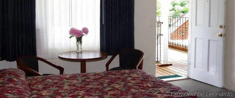 Shalimar Resort
