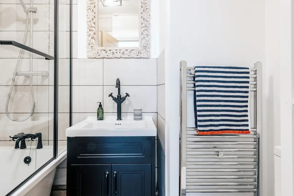 Chic 1 Bed Flat Zone 2 Hampstead Swiss Cottage