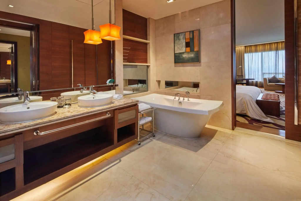 HJ International Hotel