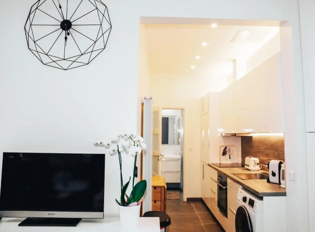 Super Studio cosy proche de CDG