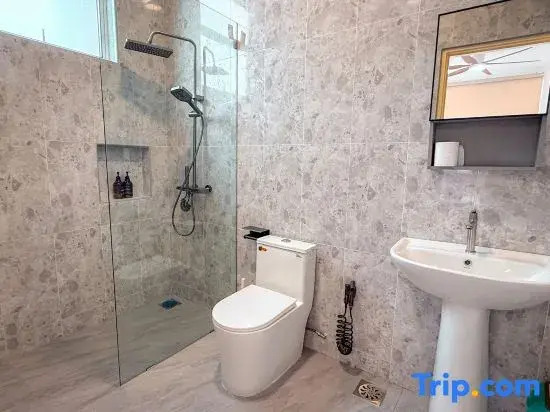 Aesthetic Muji Pool Villa in Ipoh | 5BR 24Pax