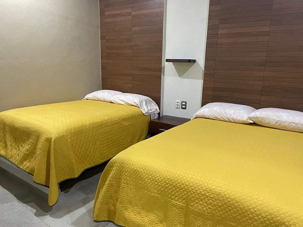 Coco Mar Suites