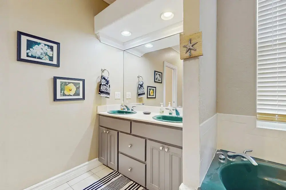 4BR Home w/ Outdoor Patio & In-ground Pool
