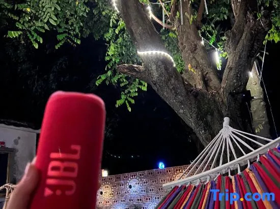 Qijianfang B&B (Weizhou Island Shiluokou Beach Branch)