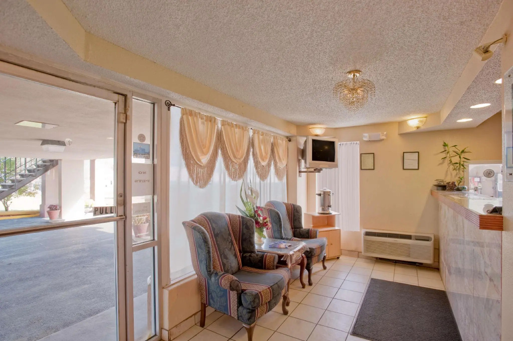 Americas Best Value Inn-Savannah