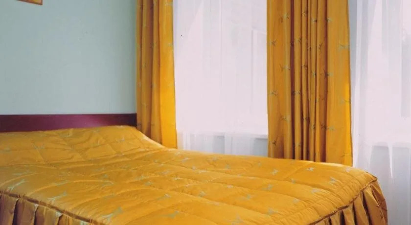 Medūna Central Hotel