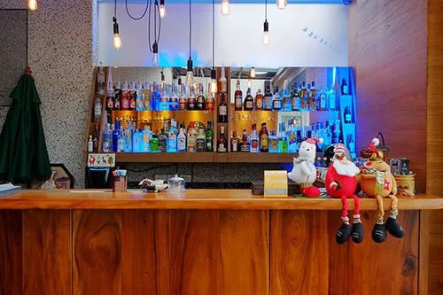 Little Bar Small Bar Bed and Breakfast