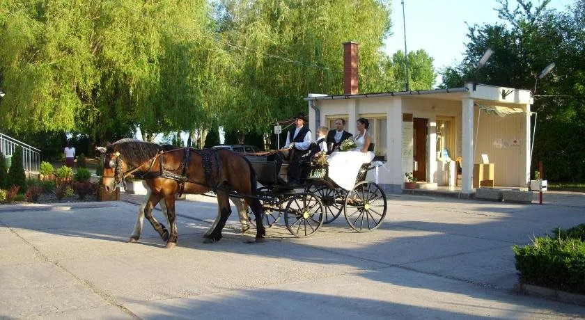 Nereus Park Hotel