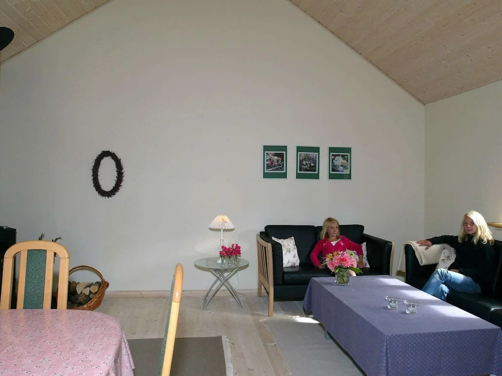 7 Person Holiday Home in Vaeggerlose