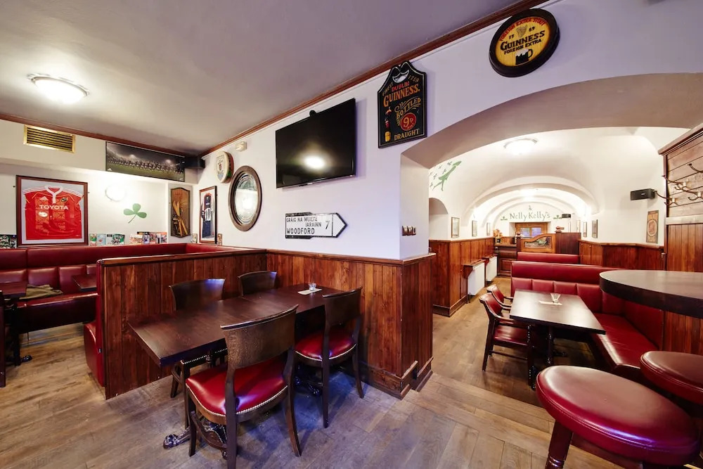 Hotel Nelly Kellys