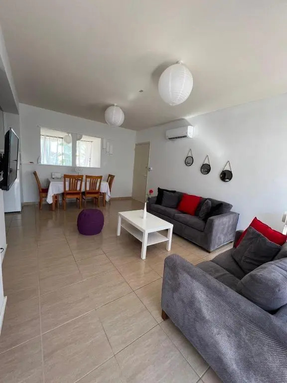 Sea view one bed apartment with pool in Peyia B7