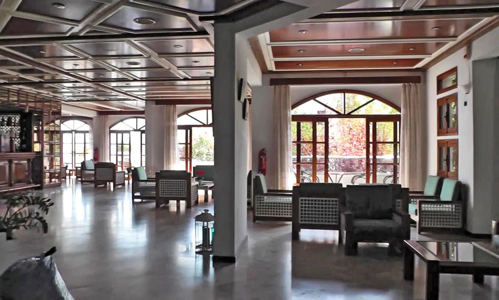 Elena Beach Hotel
