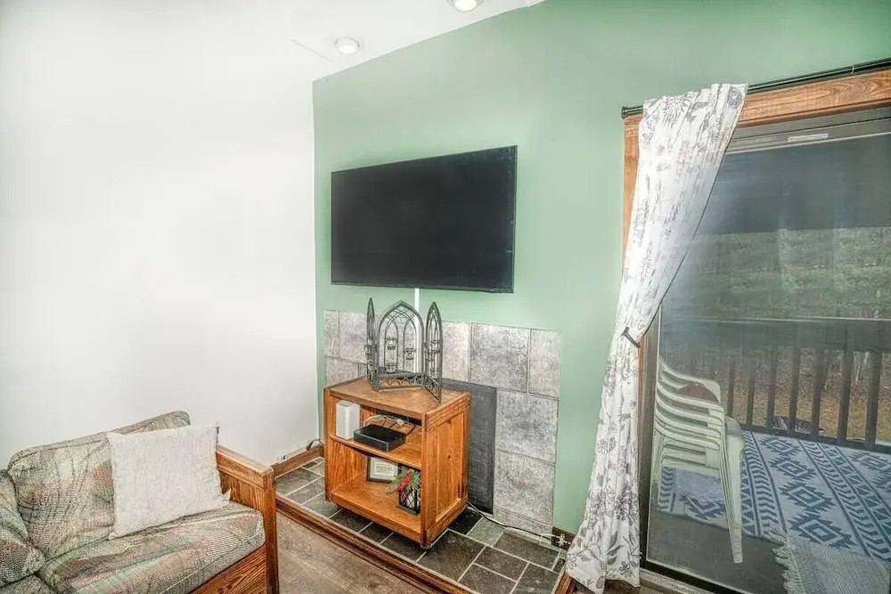 Gateway Condo A25