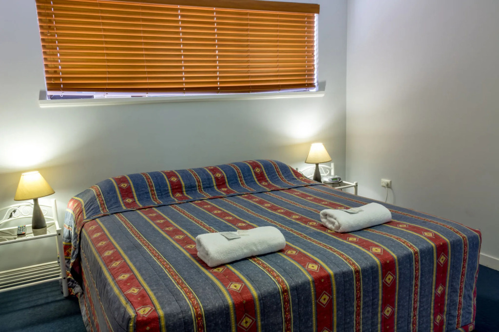 Windward Apartments