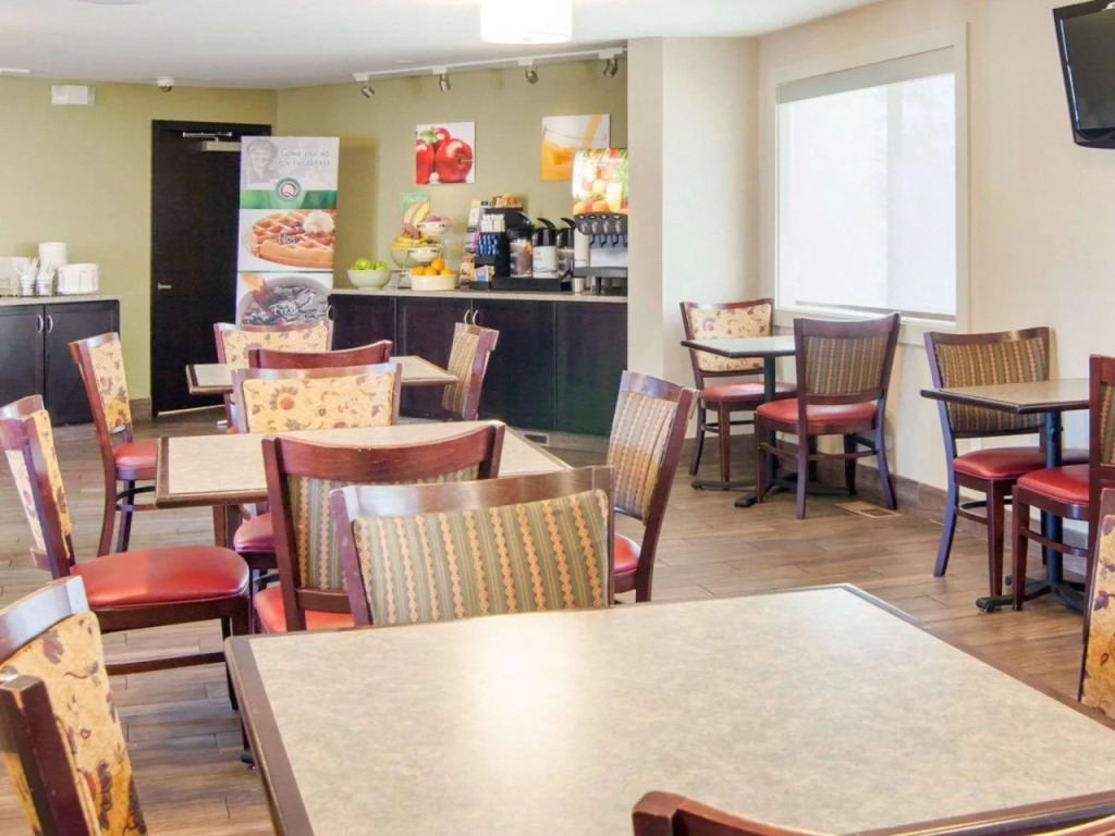 Quality Inn & Suites Portland Airport
