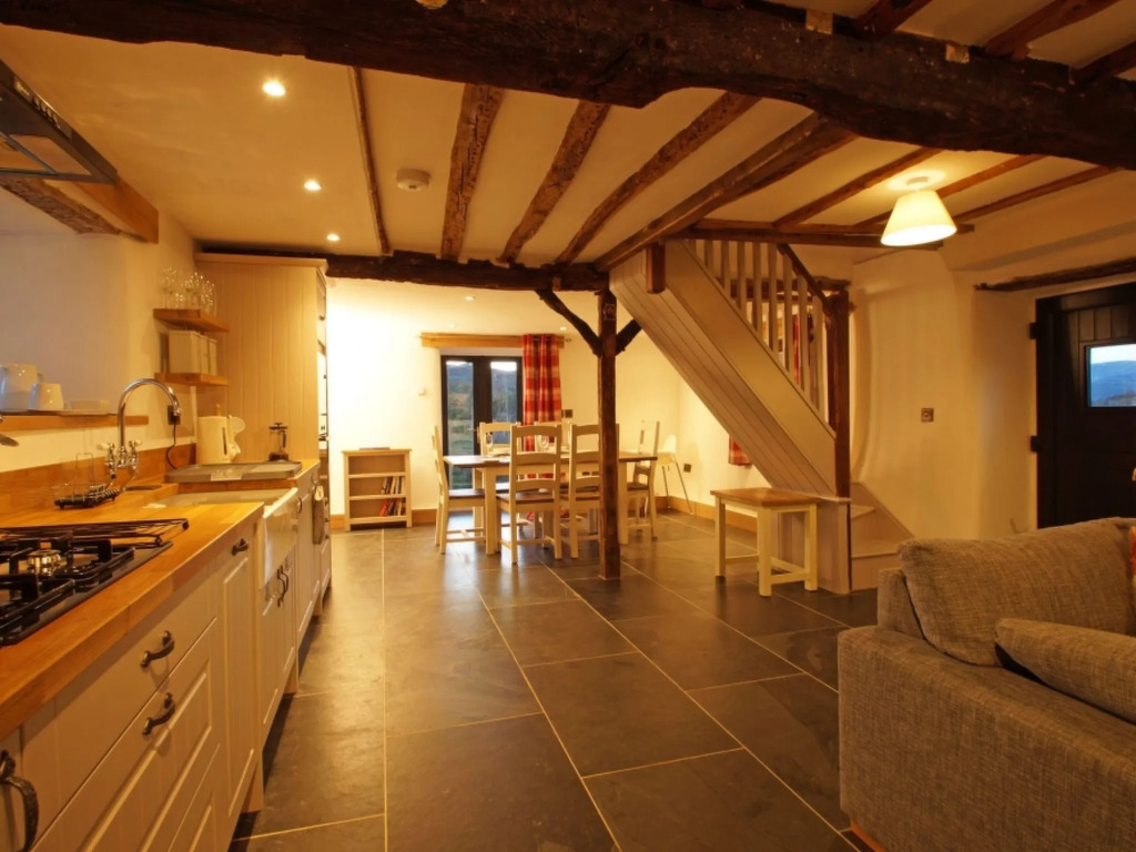 Holiday Home Bwthyn Braf