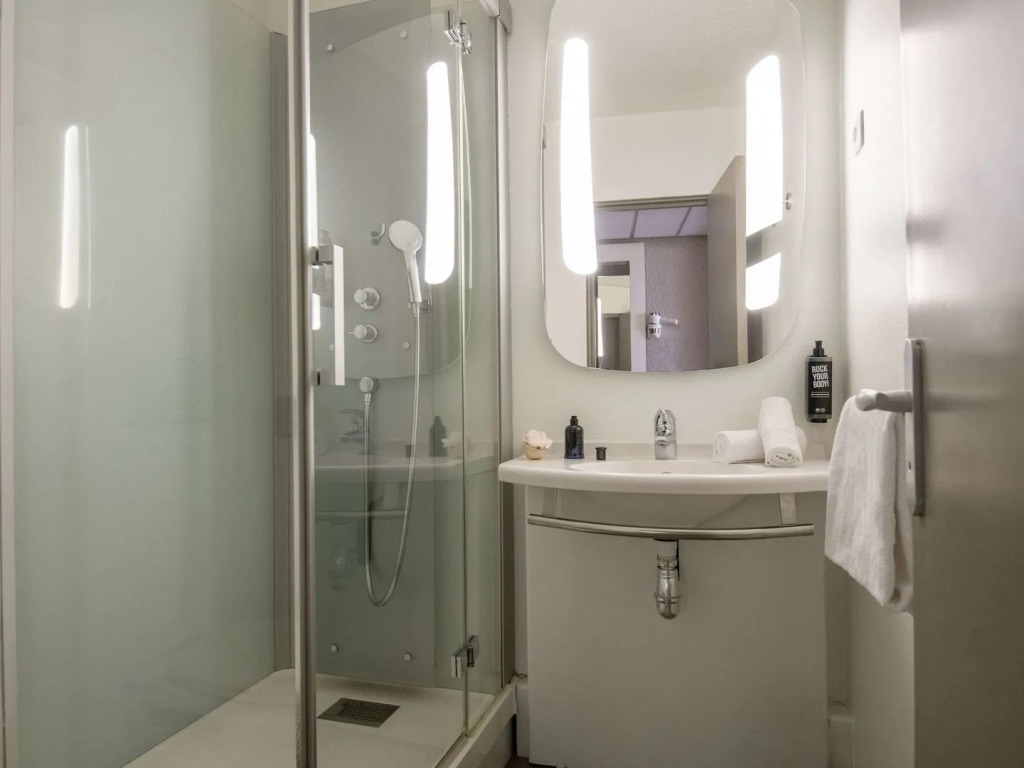 ibis Cannes Plage La Bocca