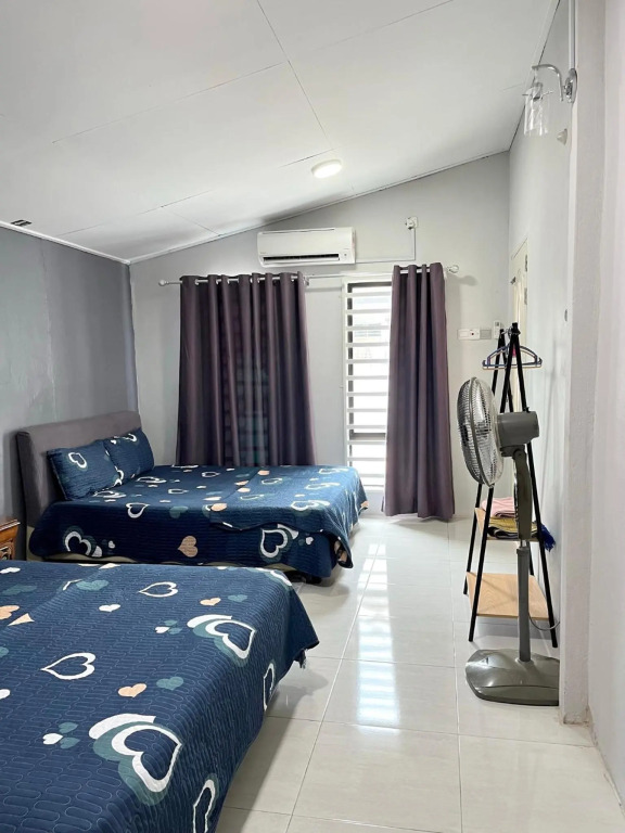 Aina Guest House