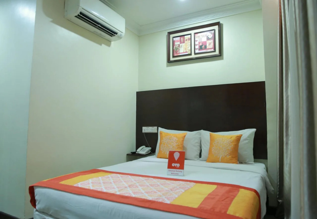 OYO 119 GDS Hotel