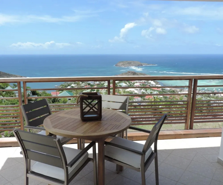 Villa by Hotel Les Ondines