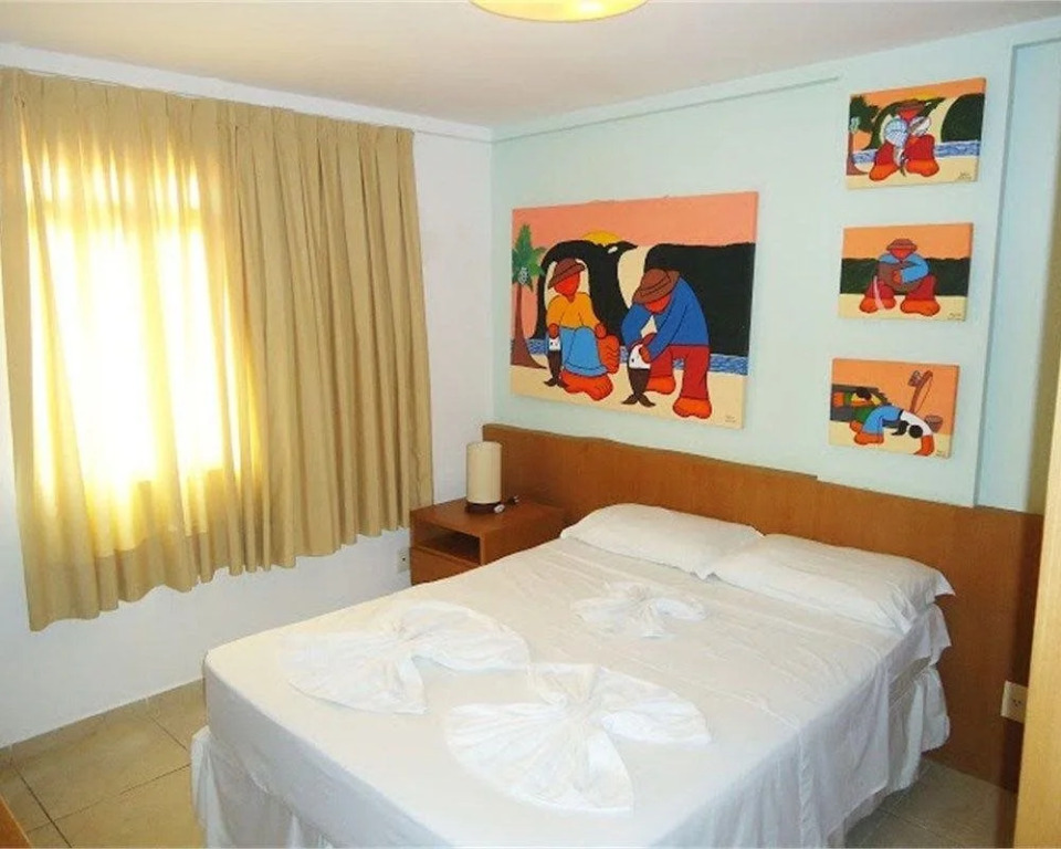 Aconchegantes Flats, 1 e 2 qtos, em Ponta Negra