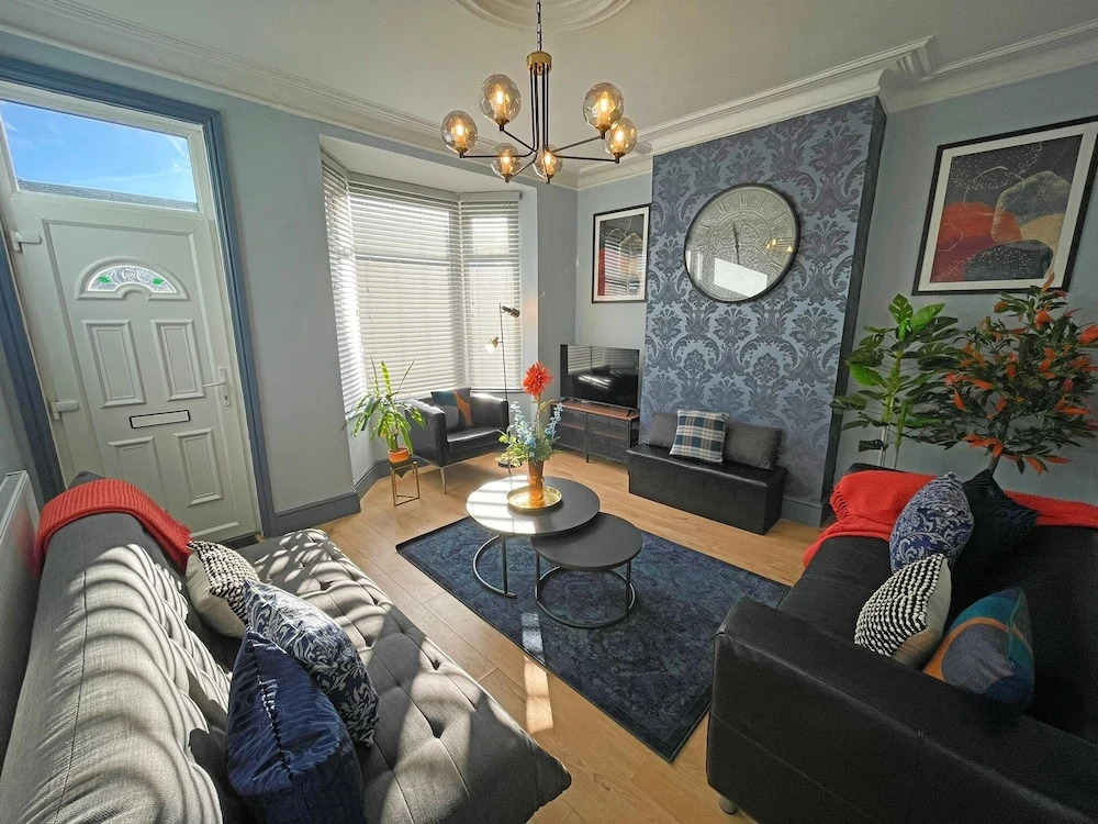 Spacious 3-Bedroom House with Parking