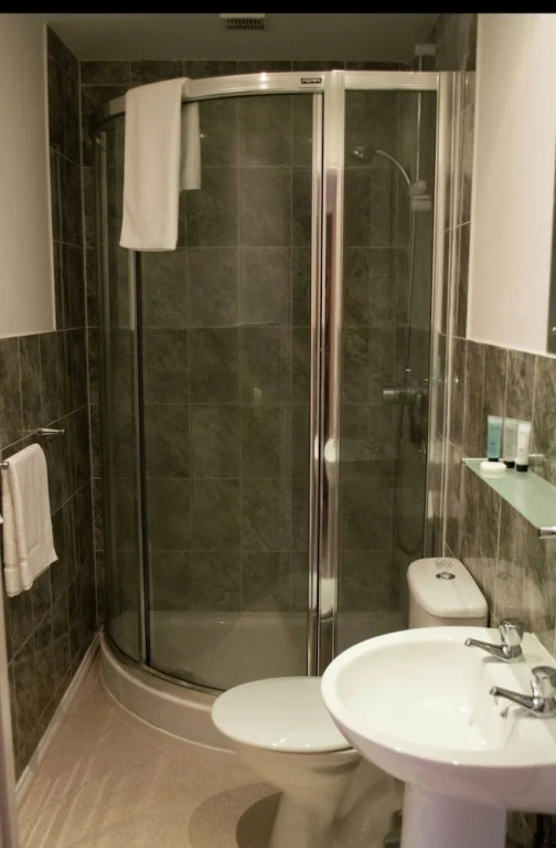 Alexandra Place - Serviced Apartments