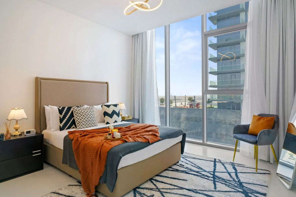 Manzil - 1BR District One Waterfront Living