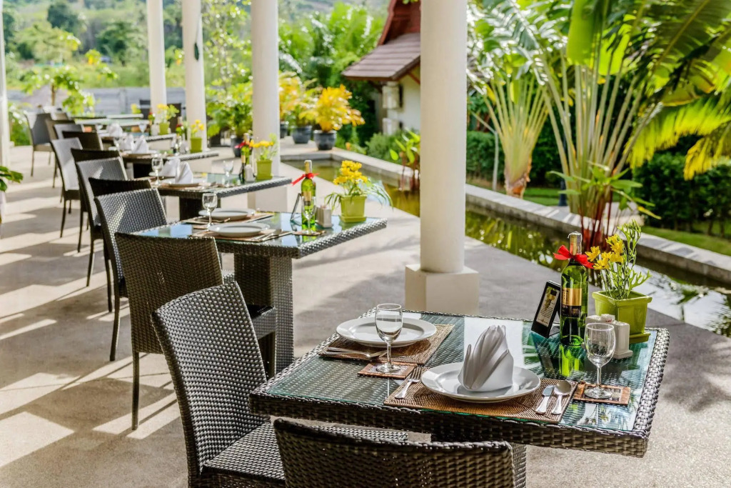 Lesprit De Naiyang Beach Resort - SHA Extra Plus