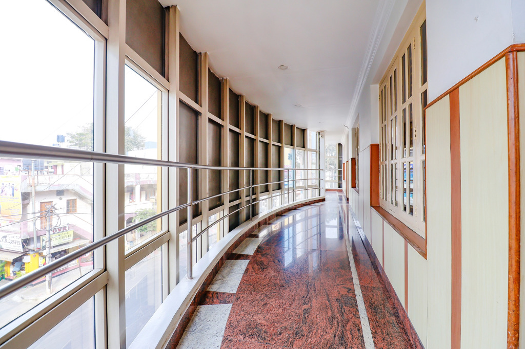Hotel Shivaals Residency