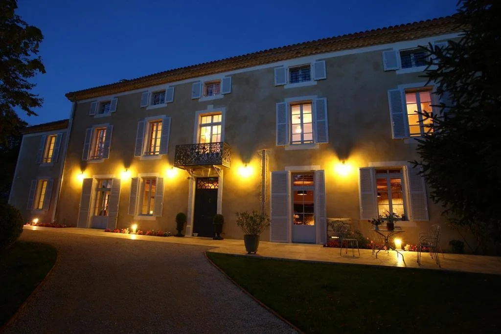 Le Castel Pierre - 7ch&7sdb avec clim, piscine XL, ping-pong, salle fitness et sauna pour 15 personnes