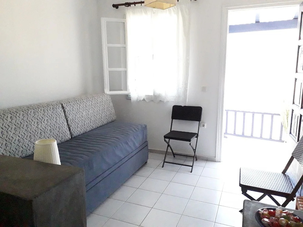 Diosmarini Studios & Apartments