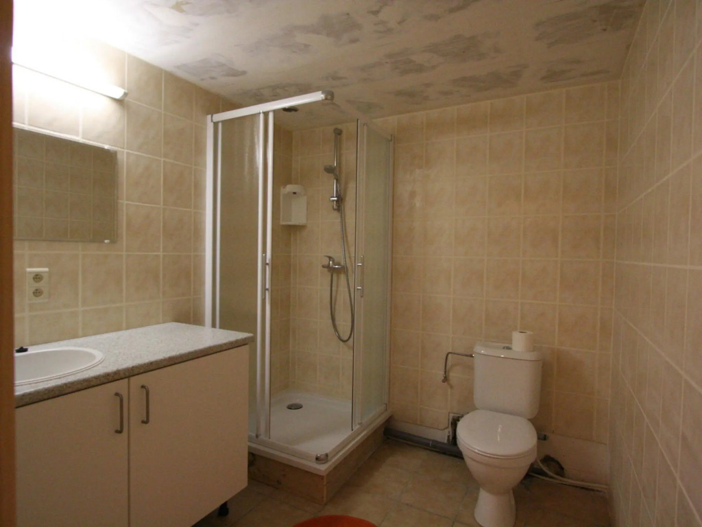 Spacious Stay with Terrace