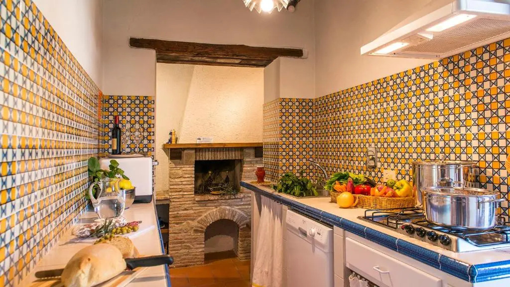 Casa Torrione 14 Emma Villas