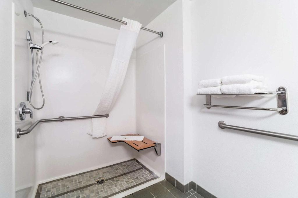 Quality Inn & Suites Augusta I-20