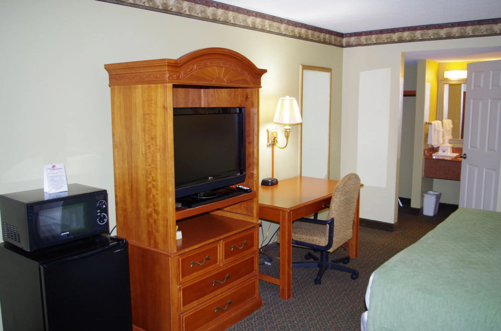 Americas Best Value Inn St. Louis Downtown