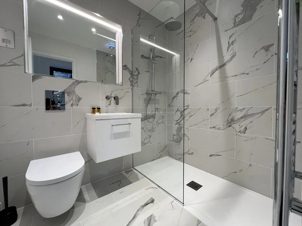 Isleworth Apartments