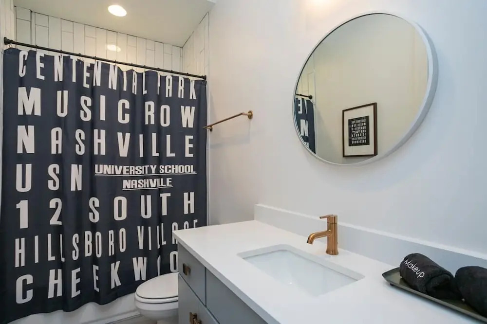 Franklin by Avantstay Trendy Townhouse in Great Location w/ Private Roof Top Patio